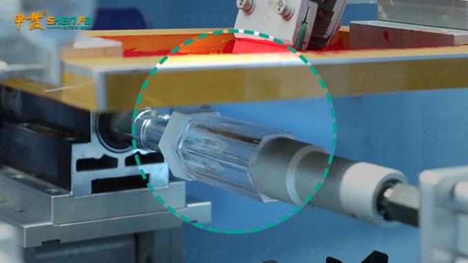 Parfümflasche-Seiden-Drucker-Fully Auto Servo-Siebdruck-Maschine für Parfüm-Industrie